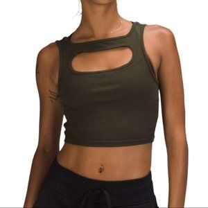 Lululemon LA Front Cut-Out Crop Tank 2021 Dark Olive Womens 10